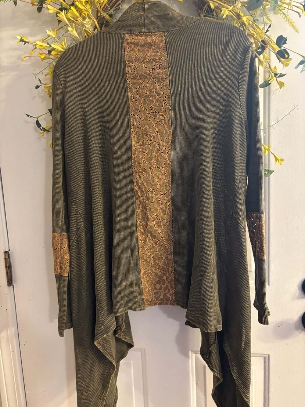 Indigo Thread Co. Olive Green Waffle Knit Open Front Cardigan with Lace Detail - Picture 4 of 4